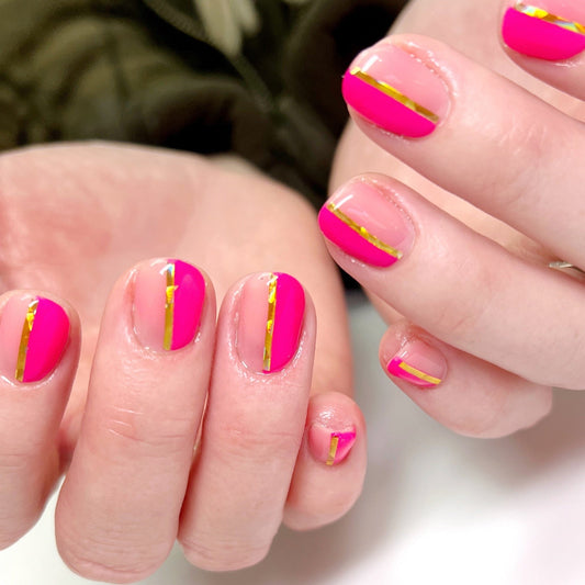 picture of manicure feeaturing line stickers
